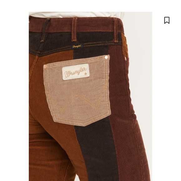 Wrangler x Lainey Wilson Patchwork Corduroy Bell Bottom Jeans Size 28x34 NWT - Picture 3 of 3